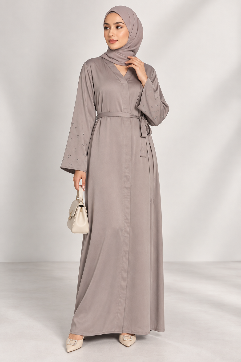 Robe longue satinée ceinturée MY2460-1