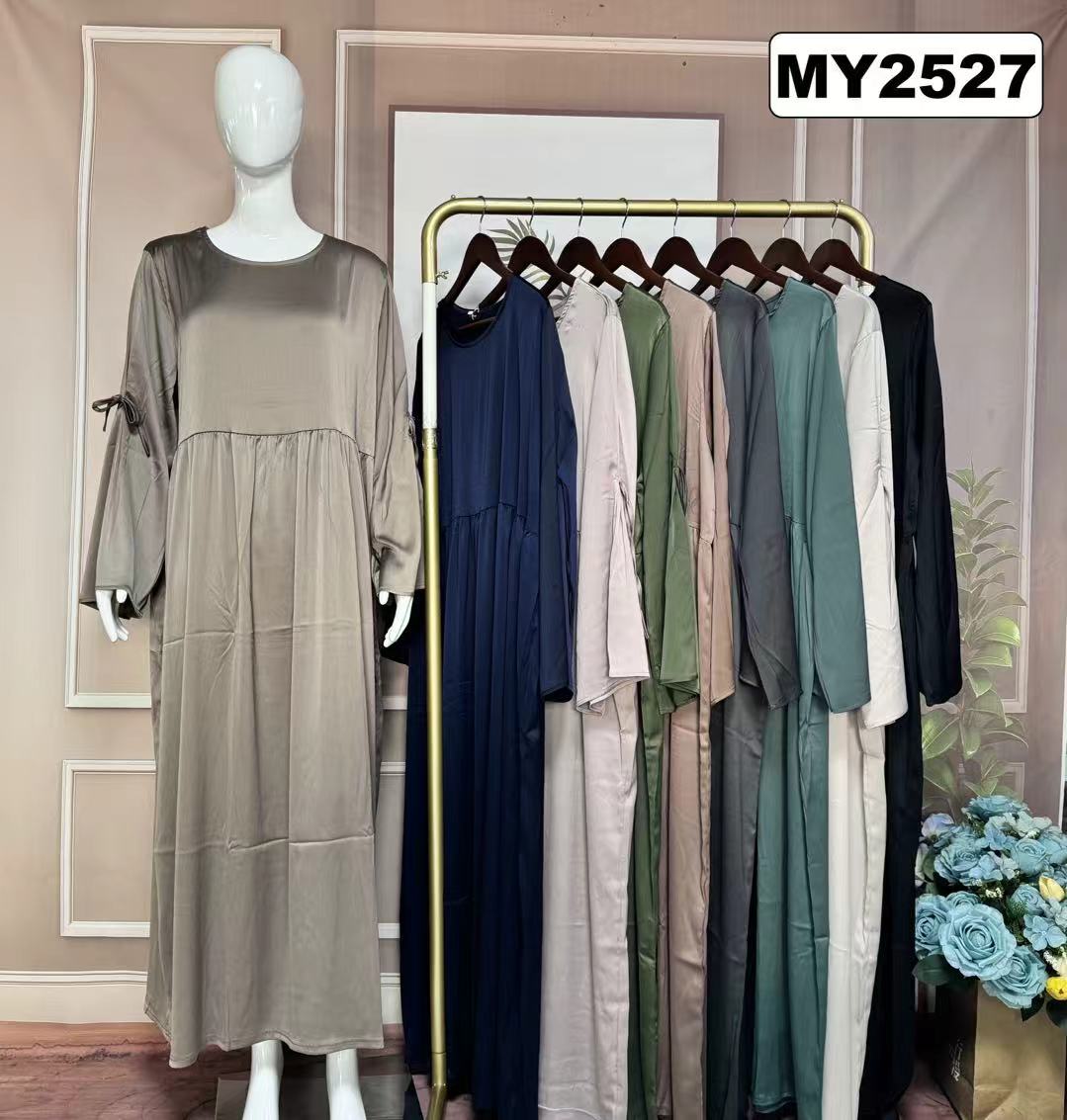 Robe Longue Satinée Coupe Empire Manches Ajustables - MY2527