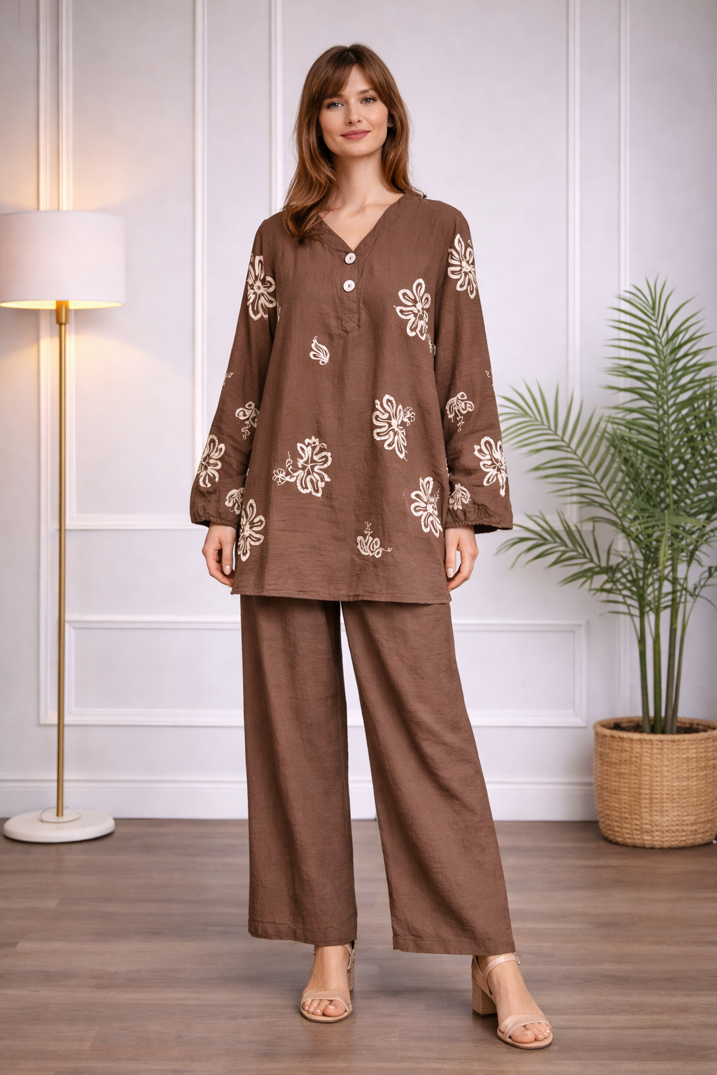 Ensemble brodé classique – XH2565