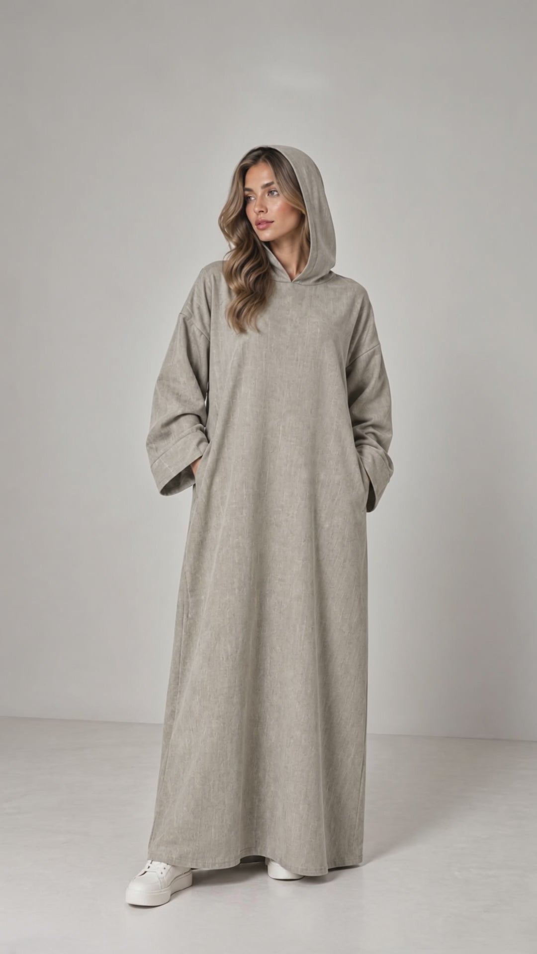 Robe longue ample à capuche – TS2427